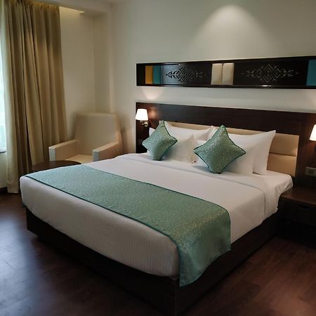 Hotel Dvij Inn Jaipur Exteriör bild